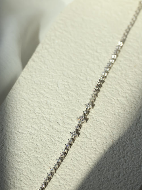 *Luna&Lithoss* Analise Clover Moissanite Bracelet AU750