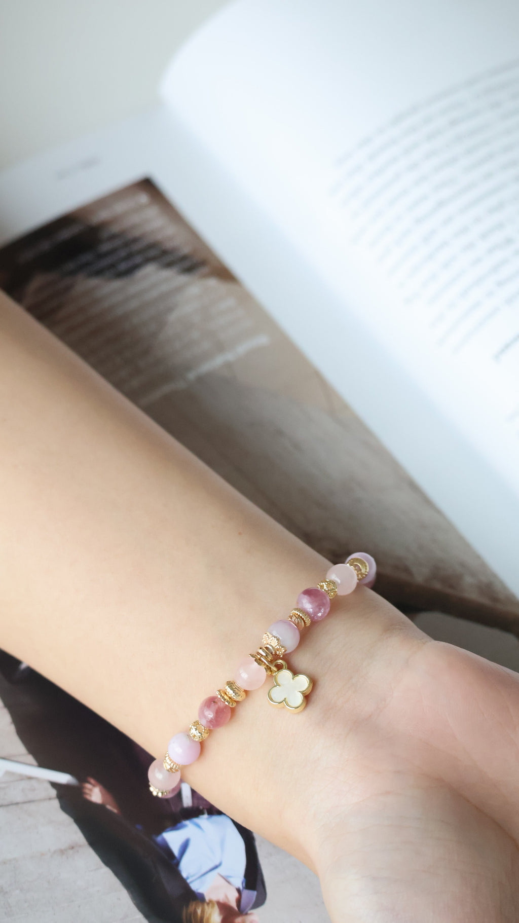 Pink Purple Emerald Mica, Kunzite & Rose Quartz ¡ª Mini Clover Stacker Natural Crystal Bracelet | (Elastic)