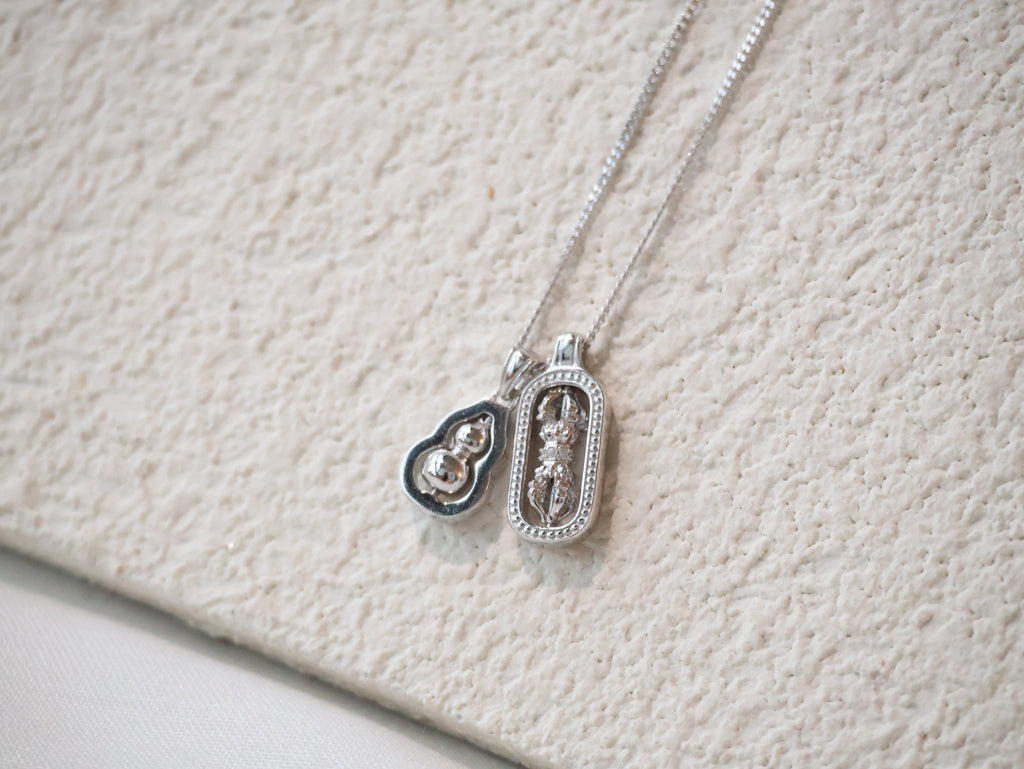 *Luna&Lithoss* Tatiana Hulu & Pendant S925 Necklace