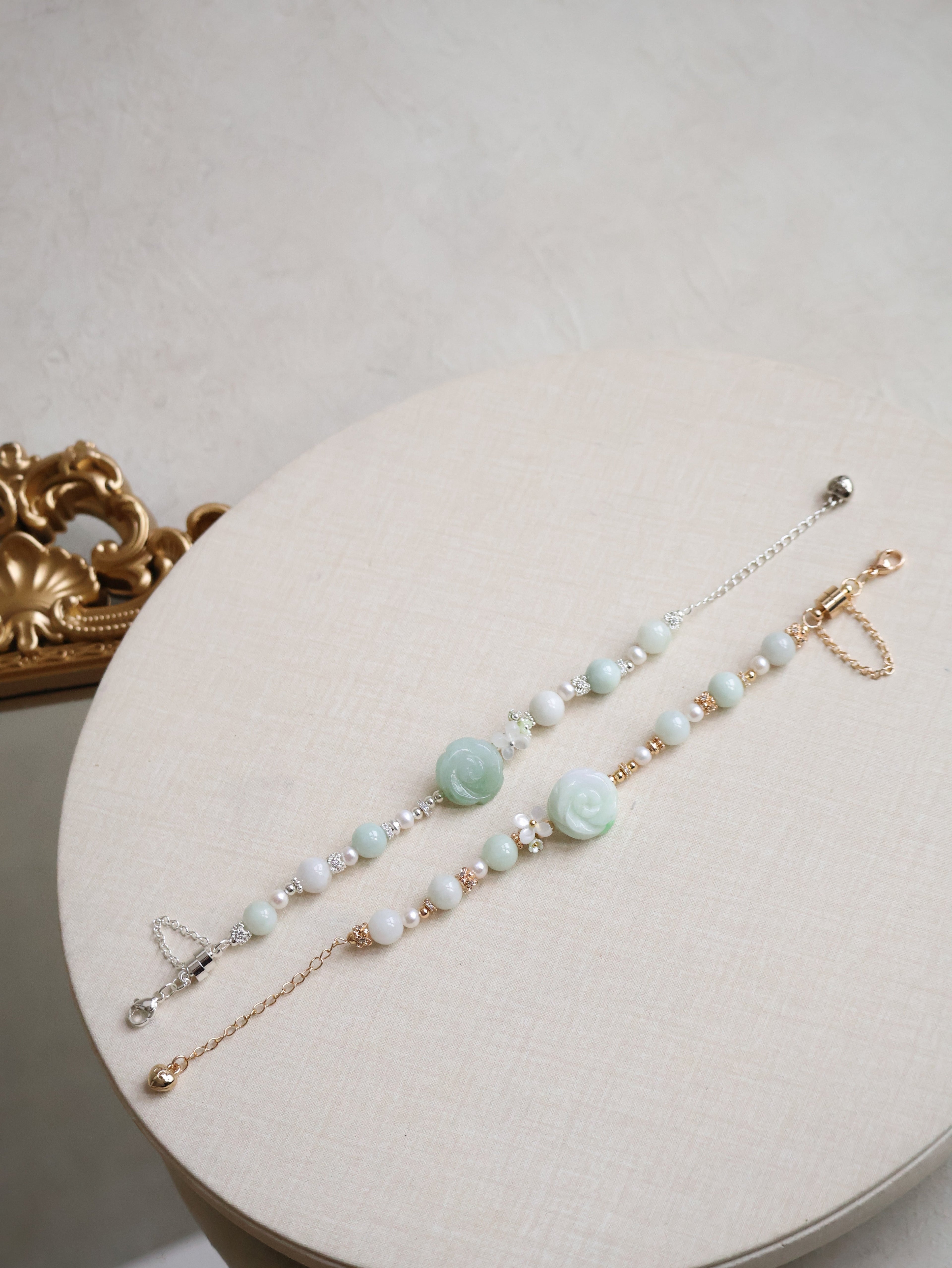 Green Jadeite & Freshwater Pearl ¡ª Viridiflora | 8mm (Elastic, Magenta Clasp)