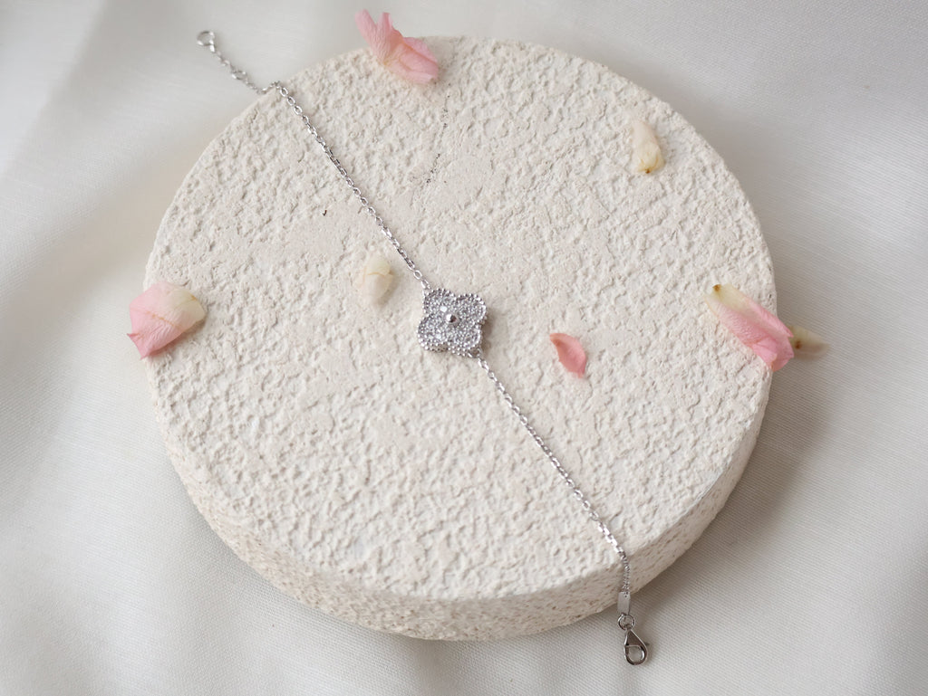 *Luna&Lithoss* Becca Clover Bracelet AU750