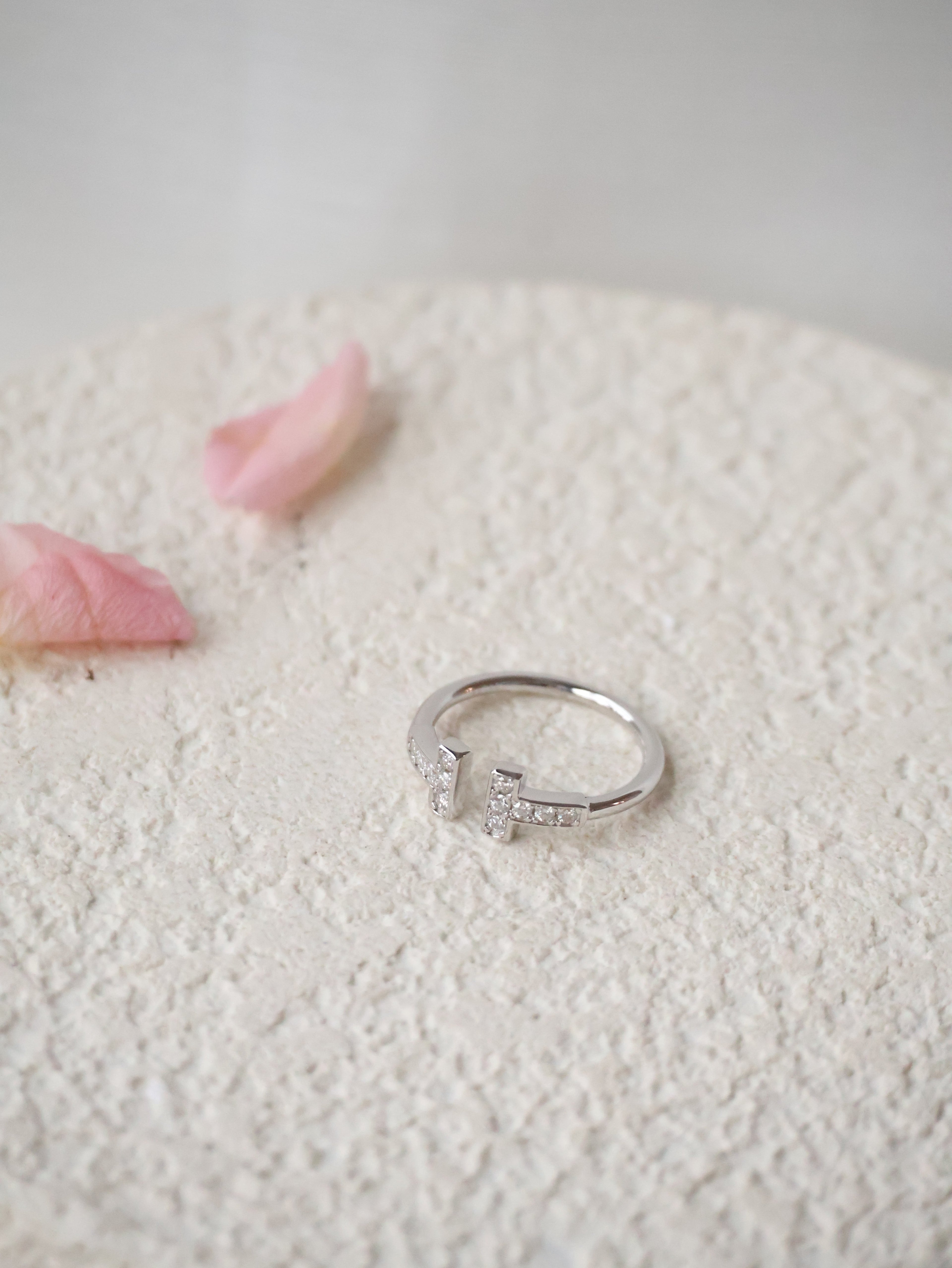 *Luna&Lithoss* Valentina Moissanite Ring AU750