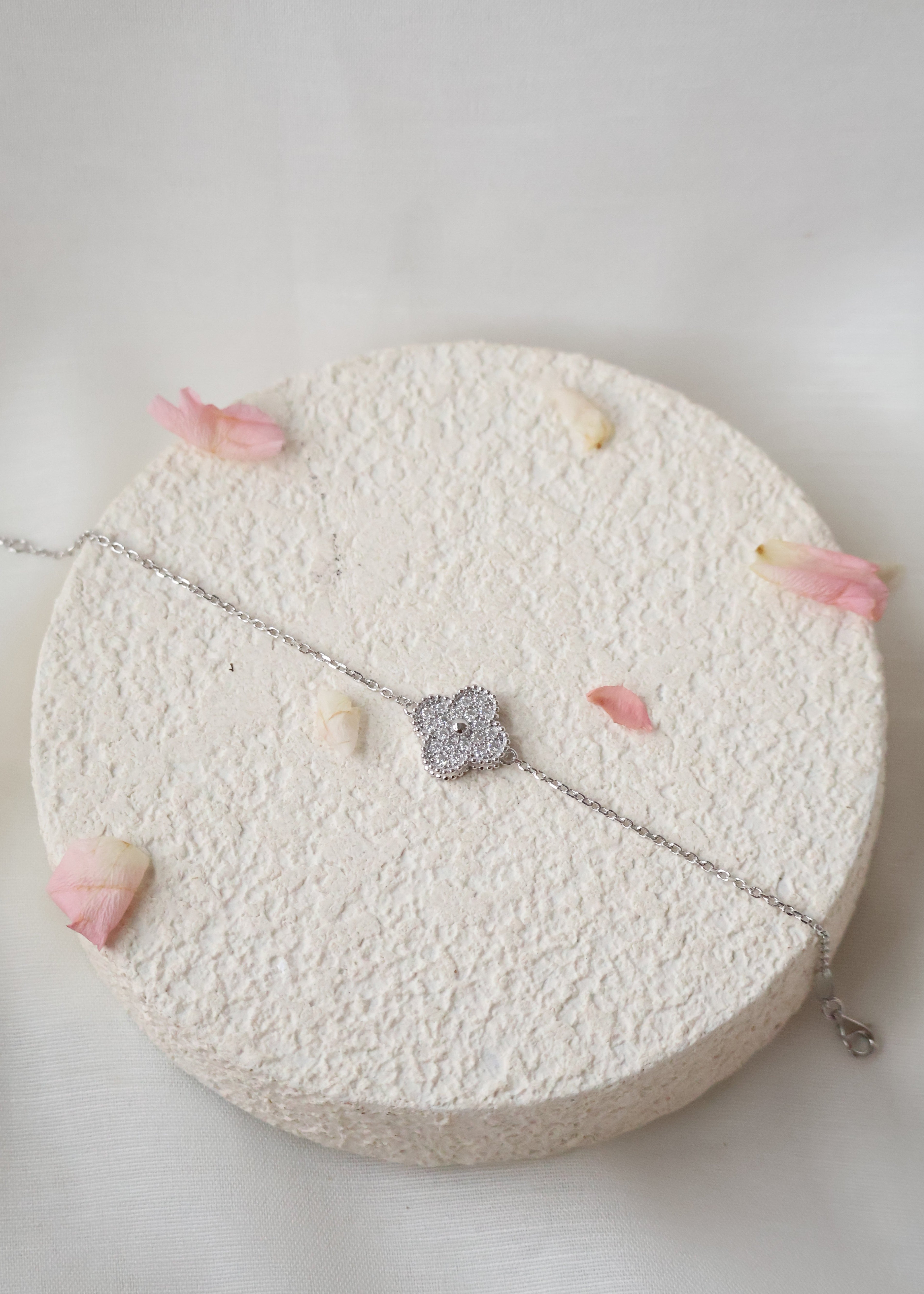 *Luna&Lithoss* Becca Clover Bracelet AU750
