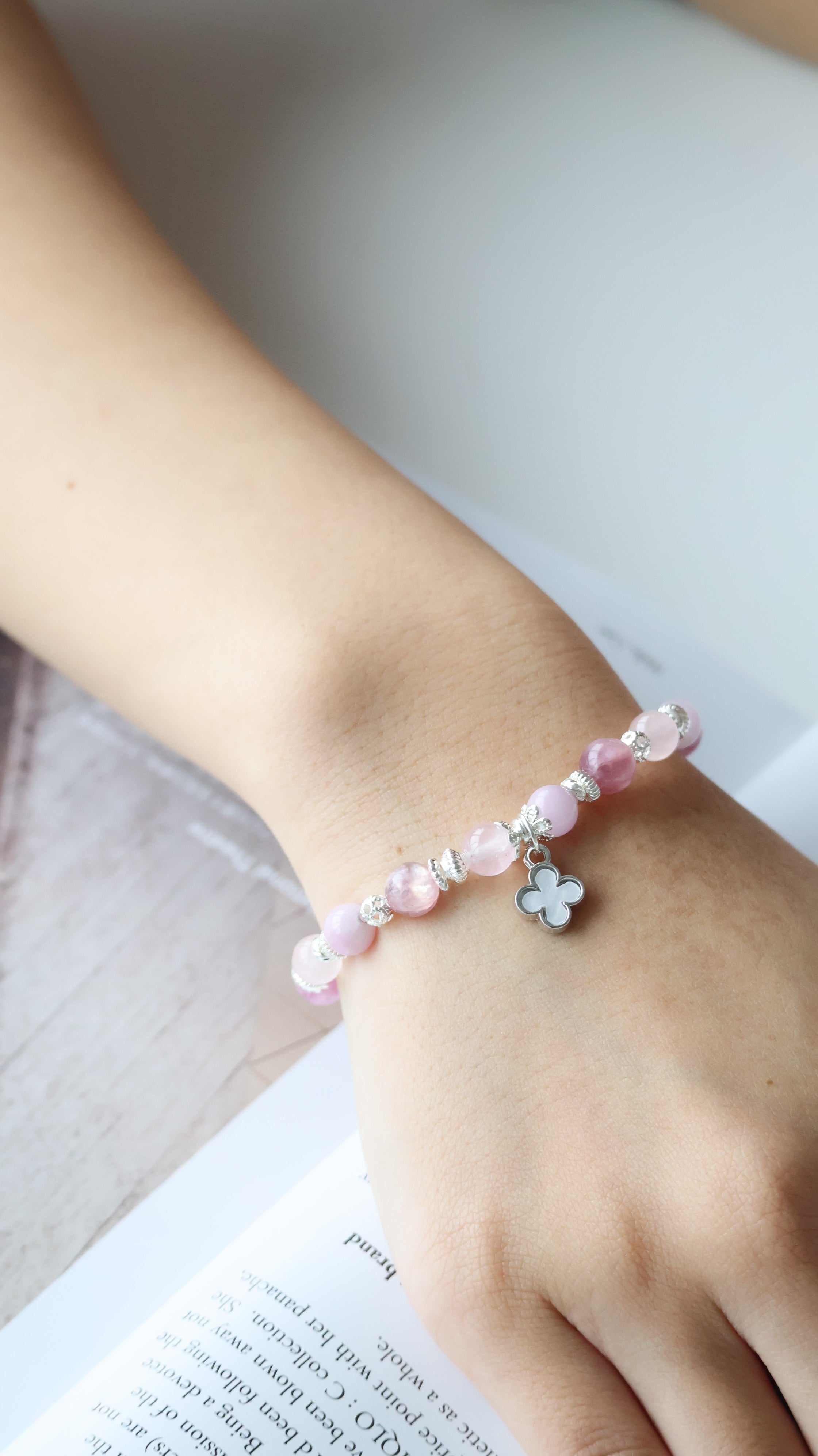 Pink Purple Emerald Mica, Kunzite & Rose Quartz ¡ª Mini Clover Stacker Natural Crystal Bracelet | (Elastic)