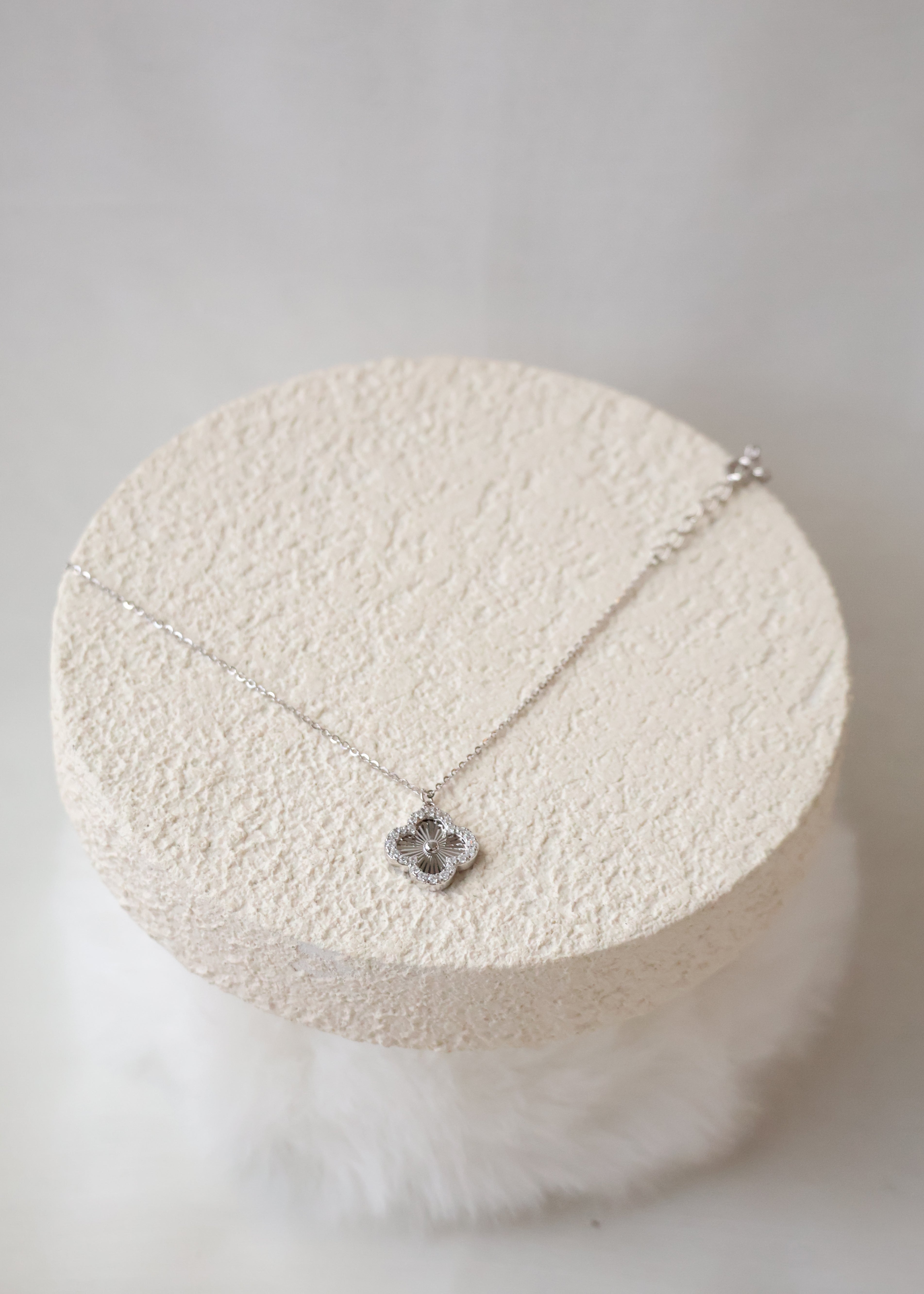 *Luna&Lithoss* Victoria Laser Clover S925 Necklace