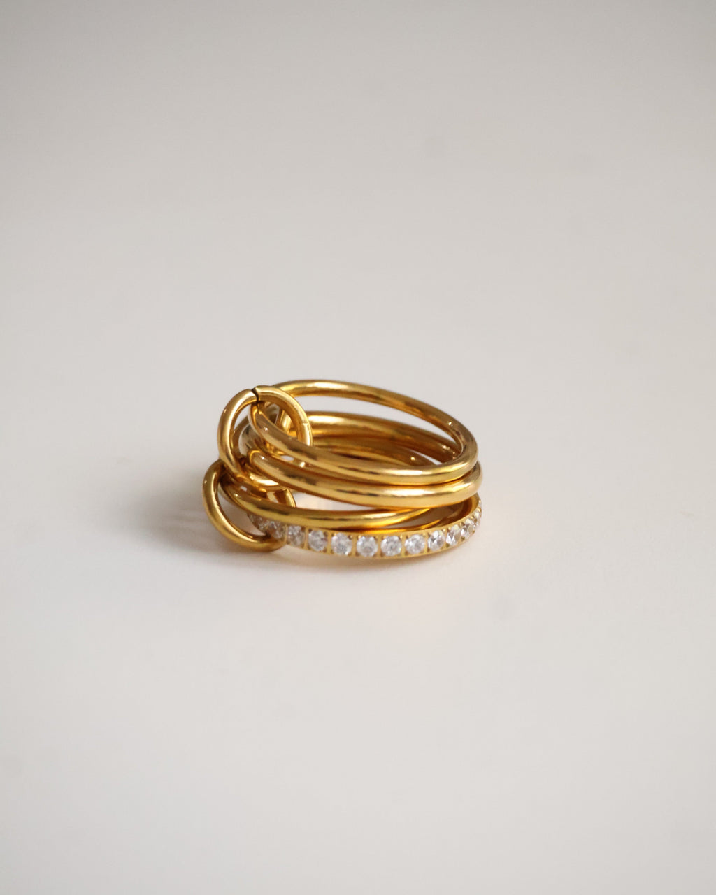 Non-Tarnish Stainless Steel Ring ¡ª Araira
