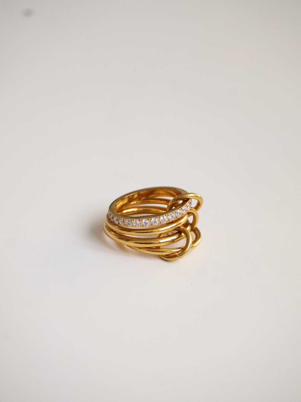 Non-Tarnish Stainless Steel Ring ¡ª Araira