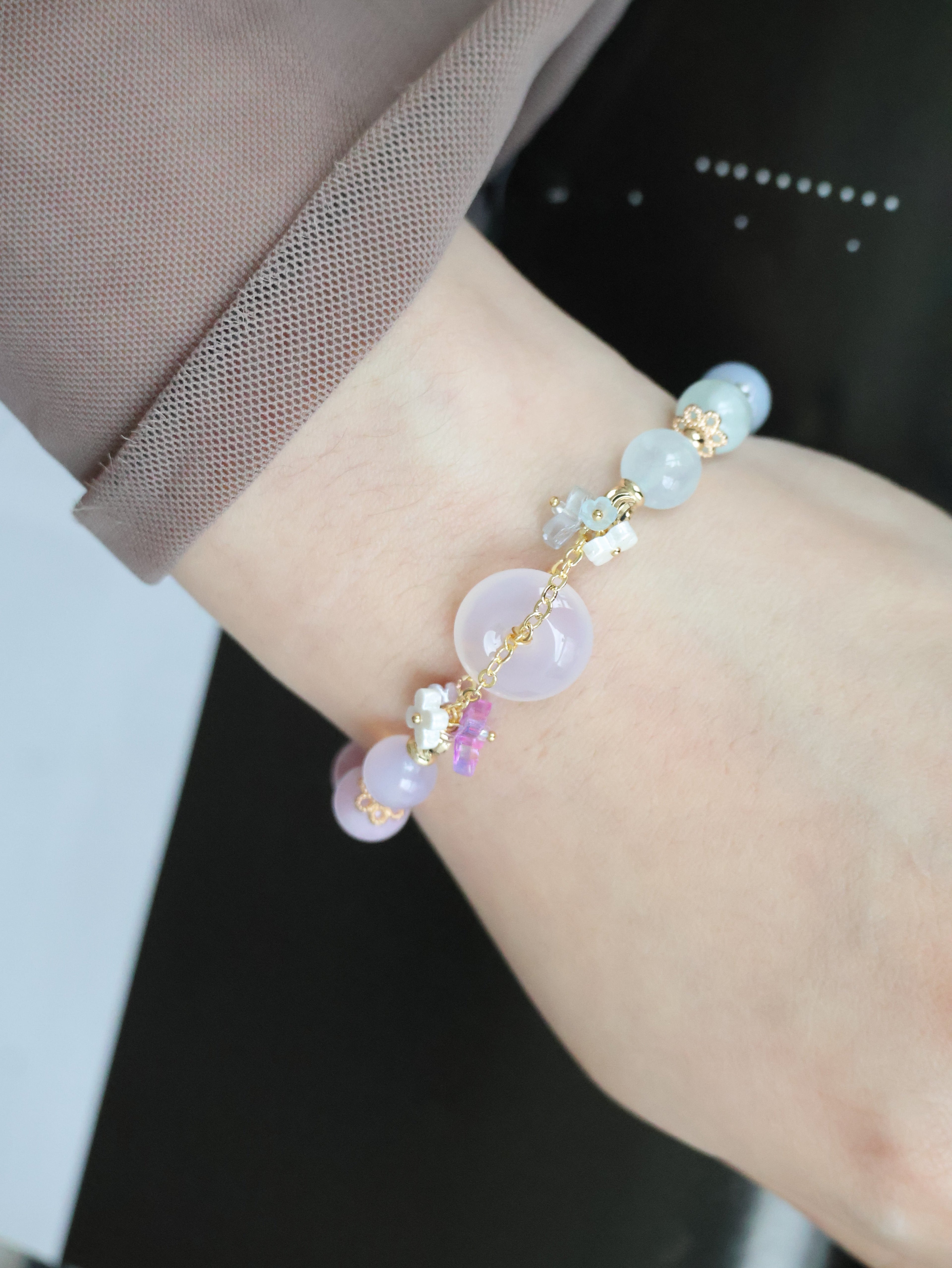 Angelite, Blue Fluorite, Aquamarine, Blue Topaz, Pietersite, Tanzanite, Amethyst, Pink Purple Emerald Mica, Kunzite & Lilac Chalcedony ¡ª Illia Ping An Kou Duobao | 8mm (Elastic)