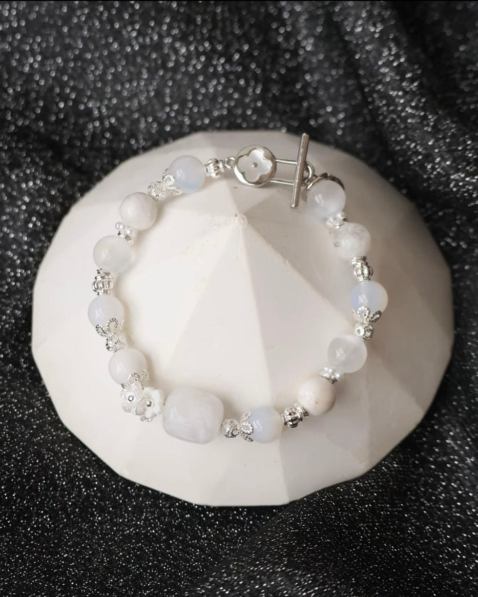 *Luna&Lithoss* 8mm Satin Spar, White Agate, White Phantom Quartz with OT Clasp