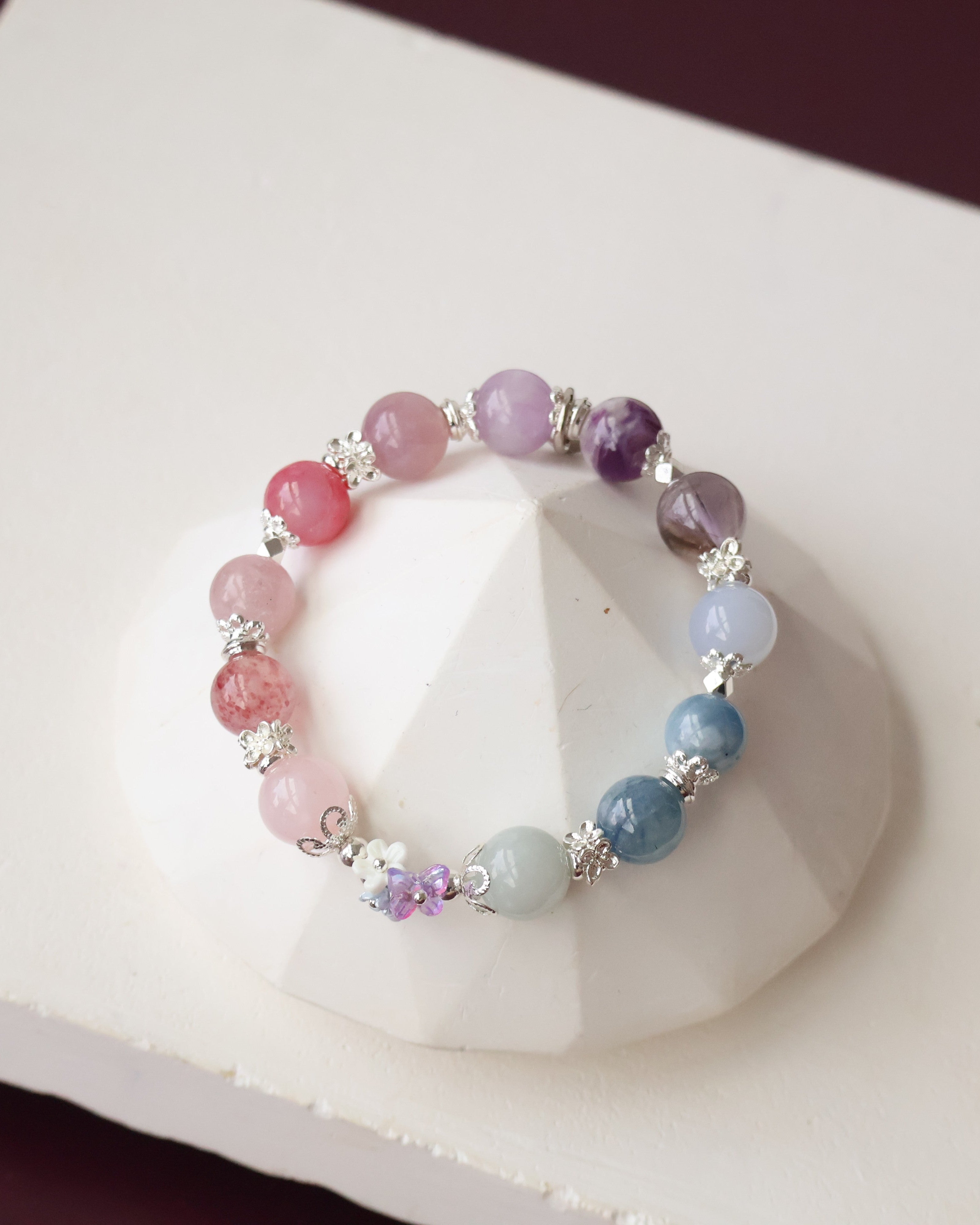 Rose Quartz, Strawberry Quartz, Pink Purple Emerald Mica, Lavender Rose Quartz, Amethyst, Purple Emerald Mica, Kunzite, Blue Chalcedony, Devil Blue Aquamarine, Blue Kyanite & Milky Aquamarine ¡ª Duobao (Multi Gems) with Bouquet | 10mm (Elastic)