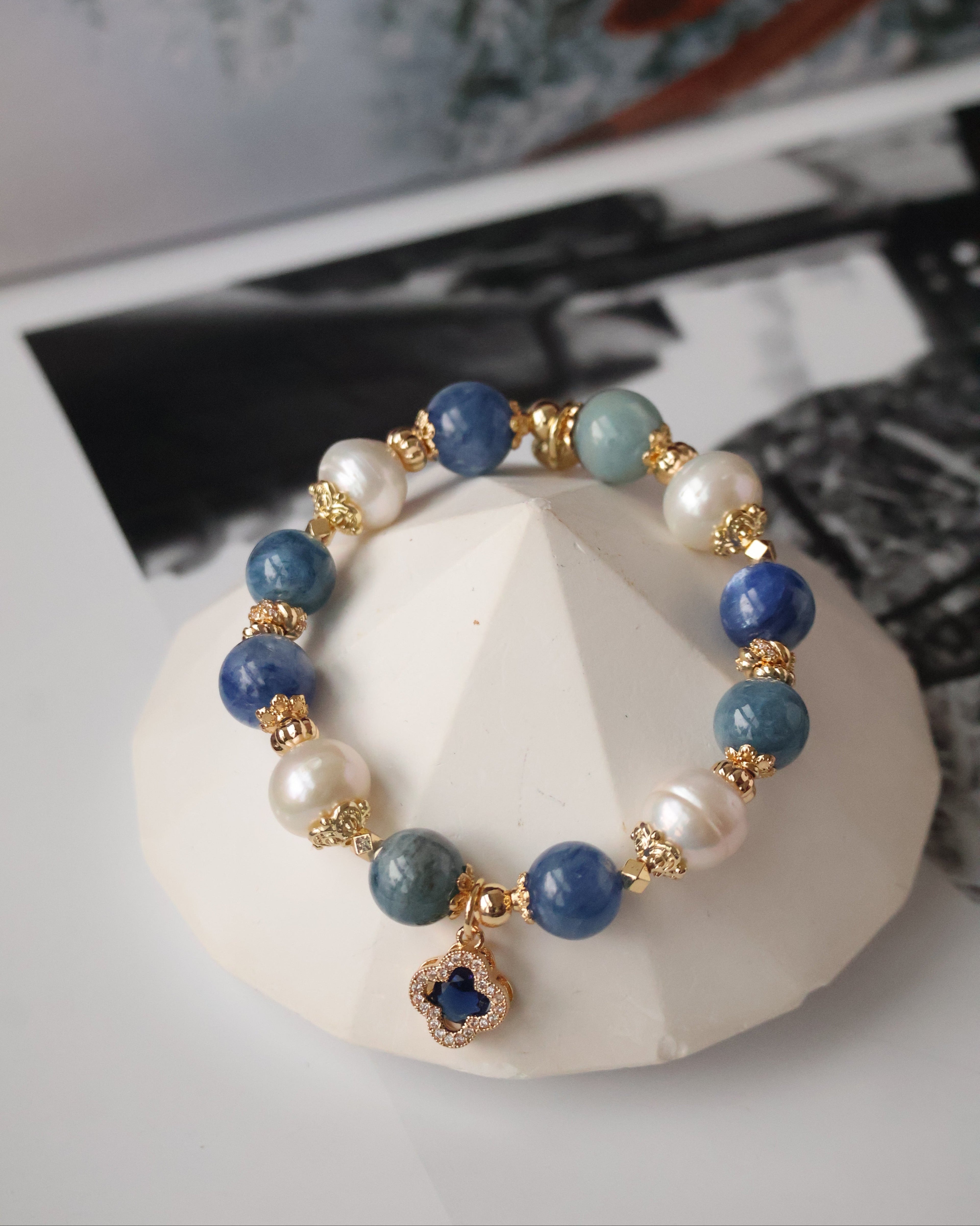 *Luna&Lithoss* 8+10mm Cordelia Twin with Sparkly Clover: Blue Kyanite, Fresh Water Pearls & Devil Eye Aquamarine