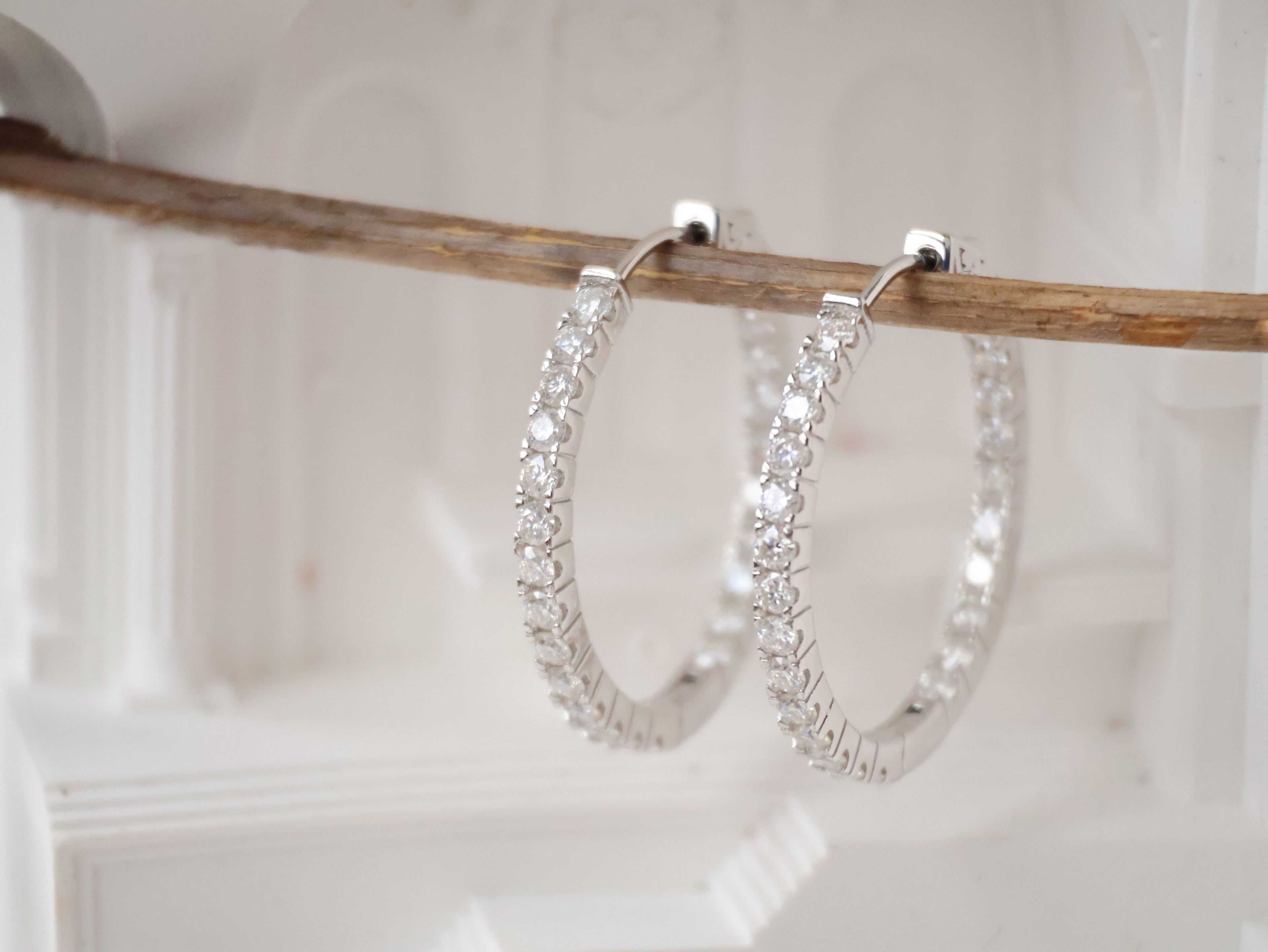 *Luna&Lithoss* Liliana Moissanite Hoop Earrings AU750