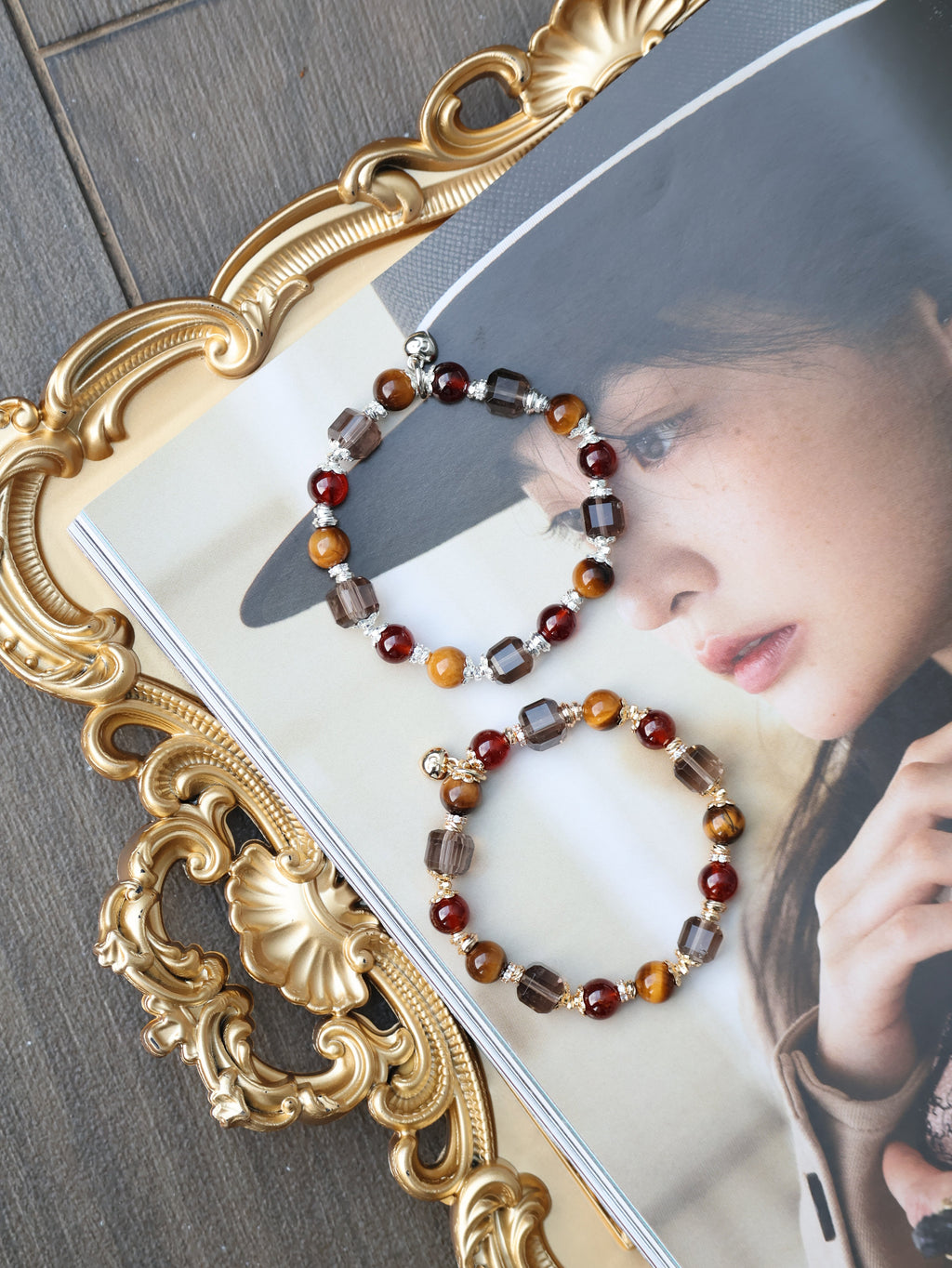 Tiger Eye, Garnet, Smoky Quartz Crystal Bracelet ¡ª Aquarius Horoscope Series | 8mm (Elastic)