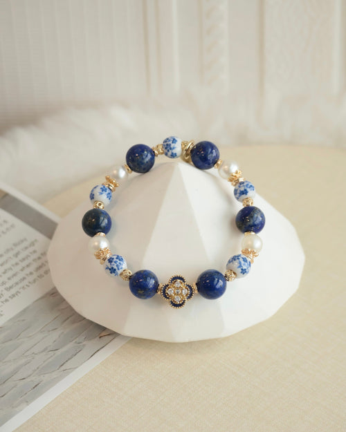 *Luna&Lithoss* Chinese Porcelain Inspired - 10mm Lapis Lazuli (String Through Clover Charm)