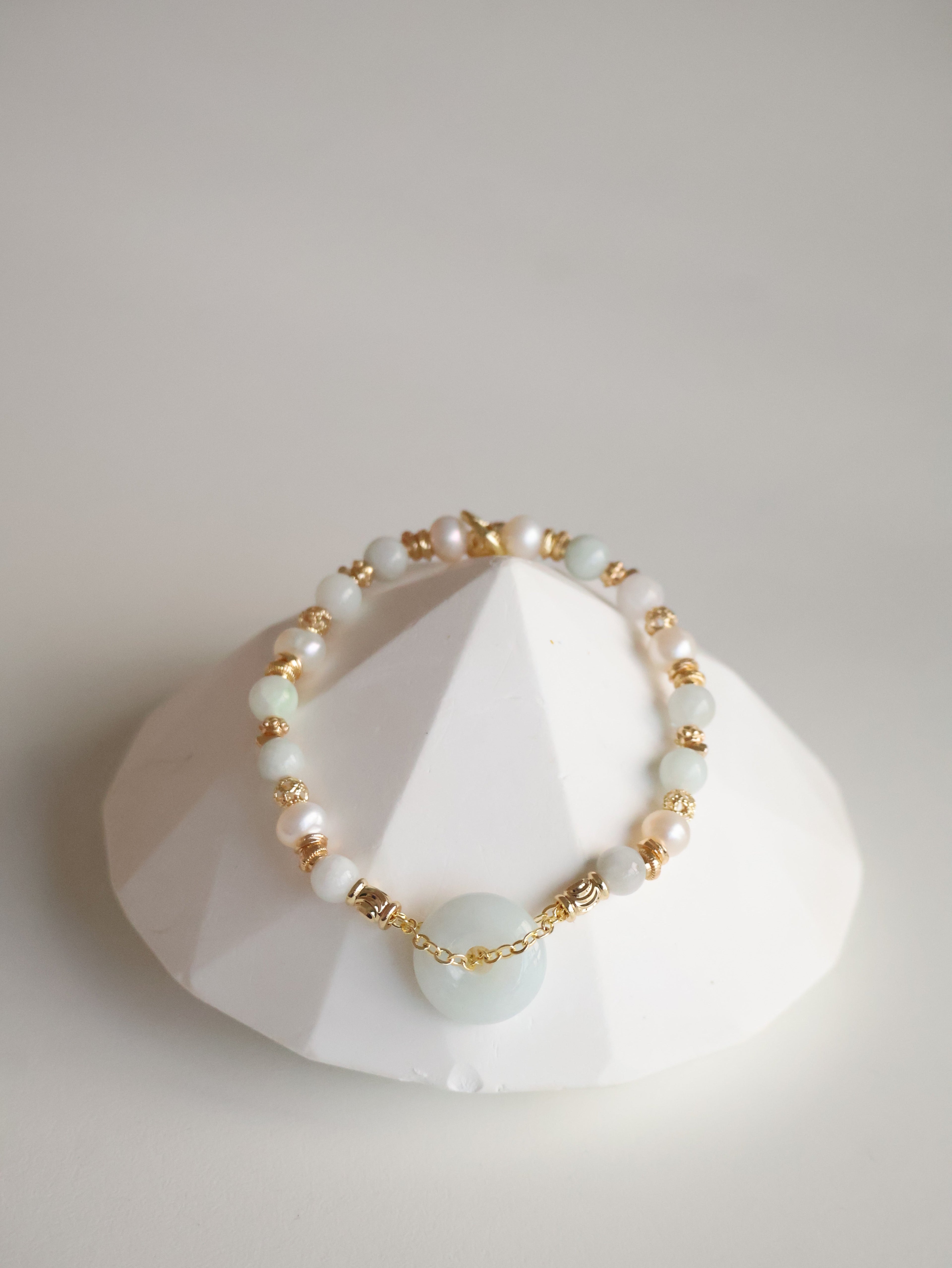 Green Jadeite & Freshwater Pearls ¡ª Ping An Kou Stacker | 6mm (Elastic)