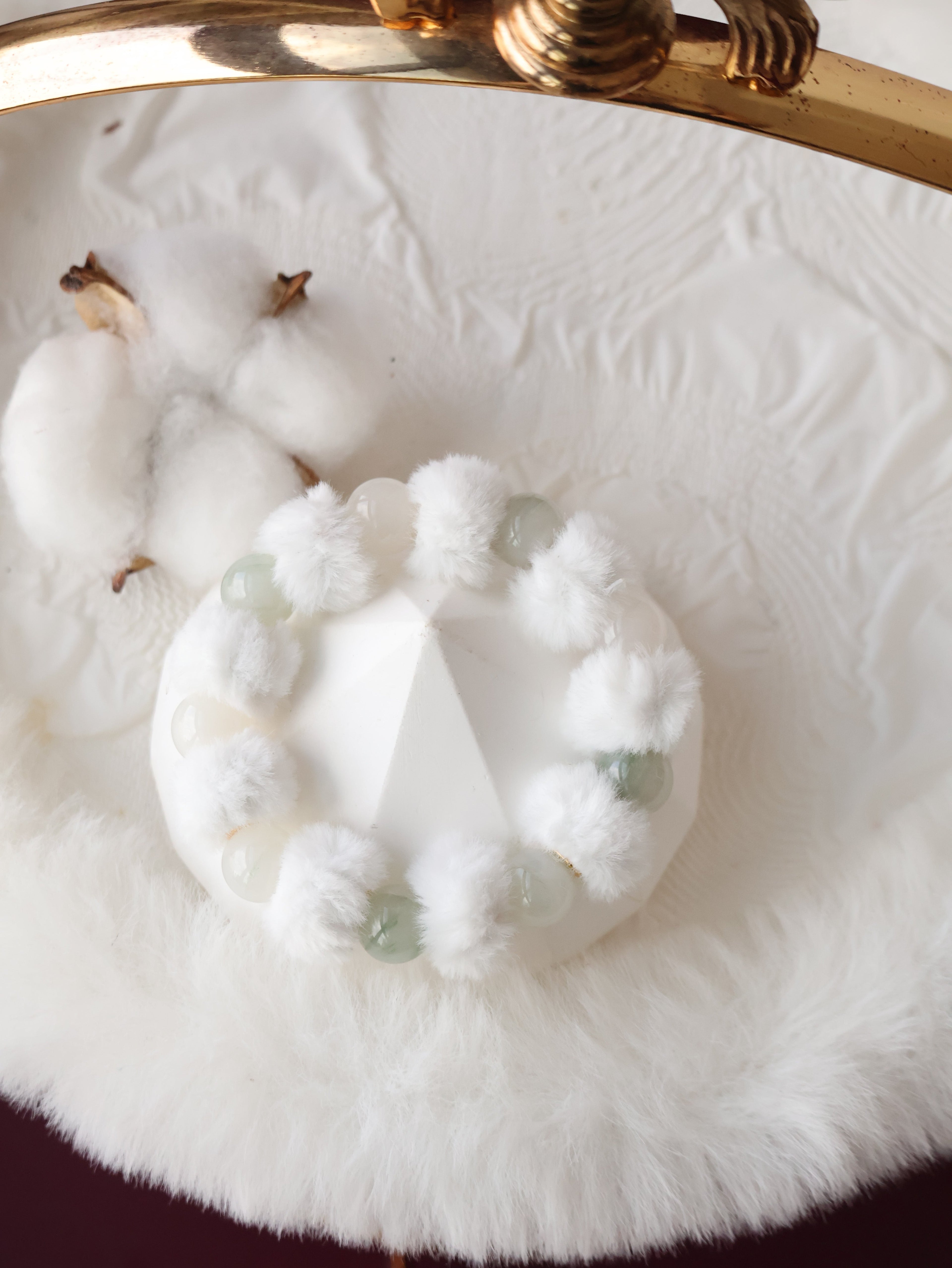 *Luna&Lithoss* Snowveil - 12mm Nephrite Jadeite