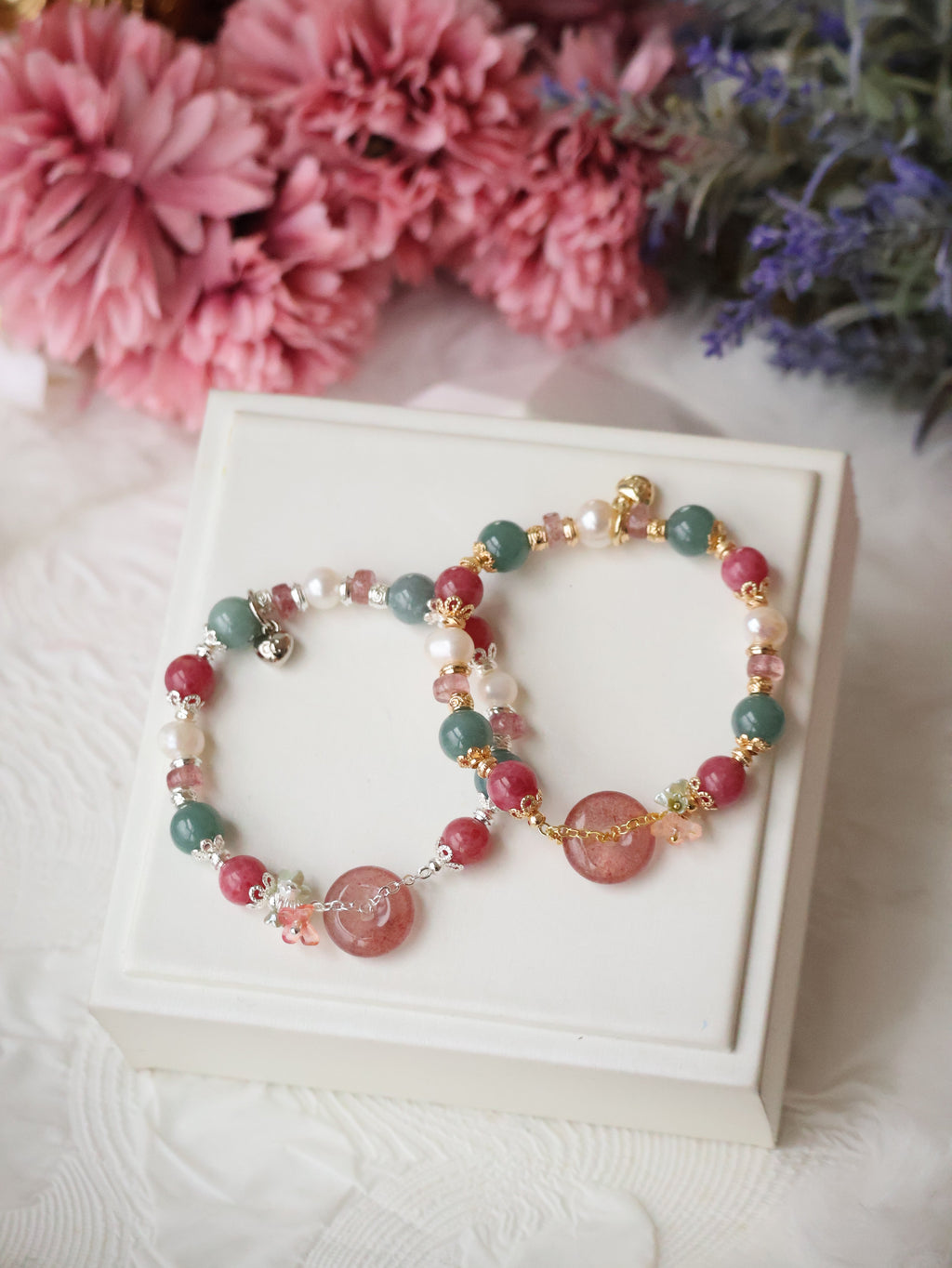 Blue Water Jadeite, Rhodonite, Fresh Water Pearl, Strawberry Quartz Ping An Kou ¡ª Mia | 6mm (Elastic)