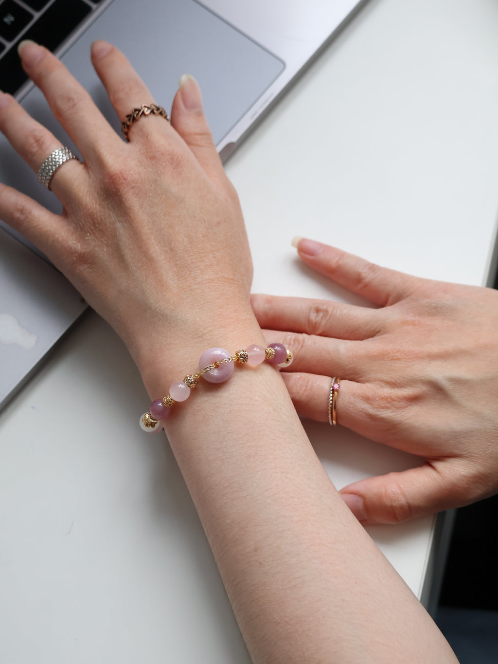 Rose Quartz, Kunzite, Lavender Rose Quartz & White Jadeite ¡ª Miura Ping An Kou | 8mm (Elastic)