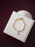 Freshwater Pearls & White Conch with Dangly Sea Shell ¡ª Yoana | 6mm (OT Clasp, Elastic)