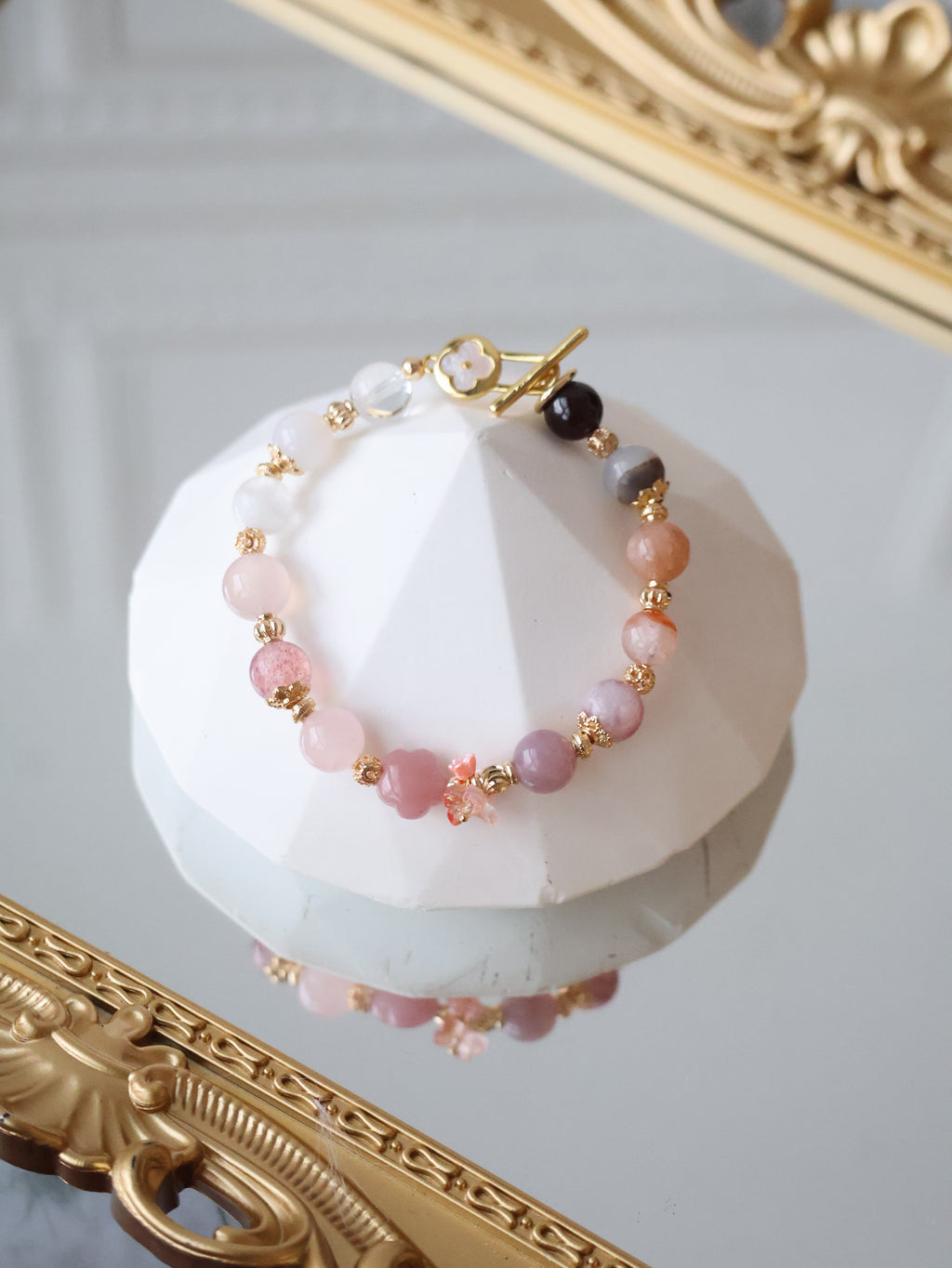 Guava Quartz Flower Carving Multigem Duobaao Crystal Bracelet ¡ª Choco Berry | 8mm (OT Clasp, Elastic)