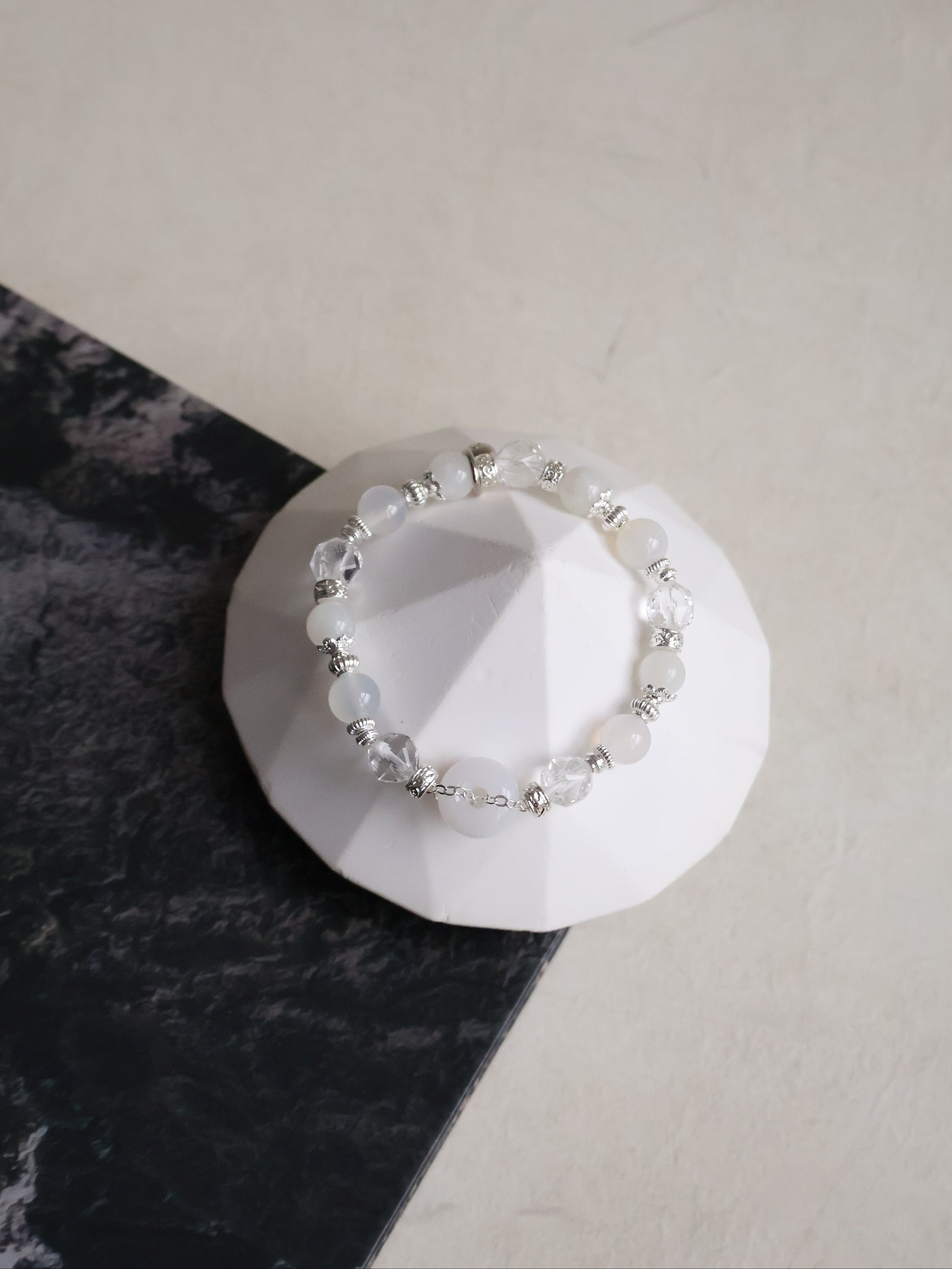Clear Quartz Faceted, White Agate, White Jadeite ¡ª  White Jadevie Ping An Kou | 8mm (Elastic)