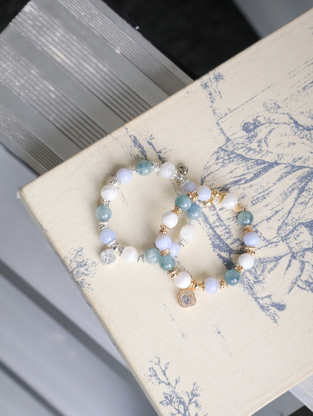 Blue Kyanite, Blue Lace Agate & White Phantom Quartz with Sparkly Clover ¡ª Monet Cordelia Twin Crystal Bracelet | 10mm (Elastic)