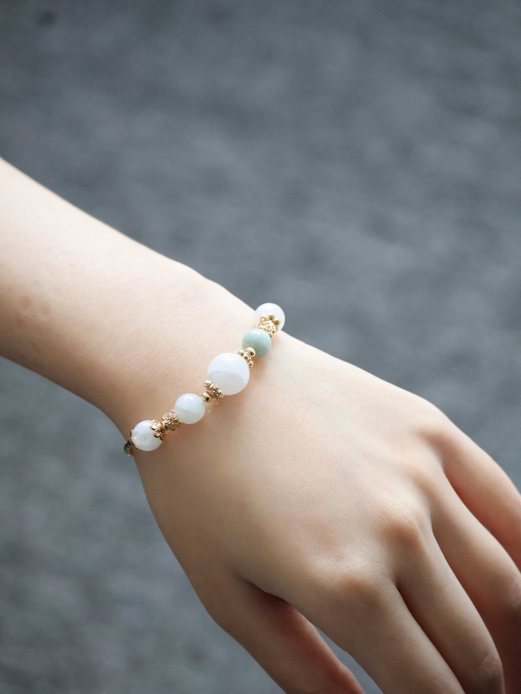 Green Jadeite & White Phantom Quartz Crystal Bracelet Bangle ¡ª Orianna Bangles Series | 8mm (Elastic)