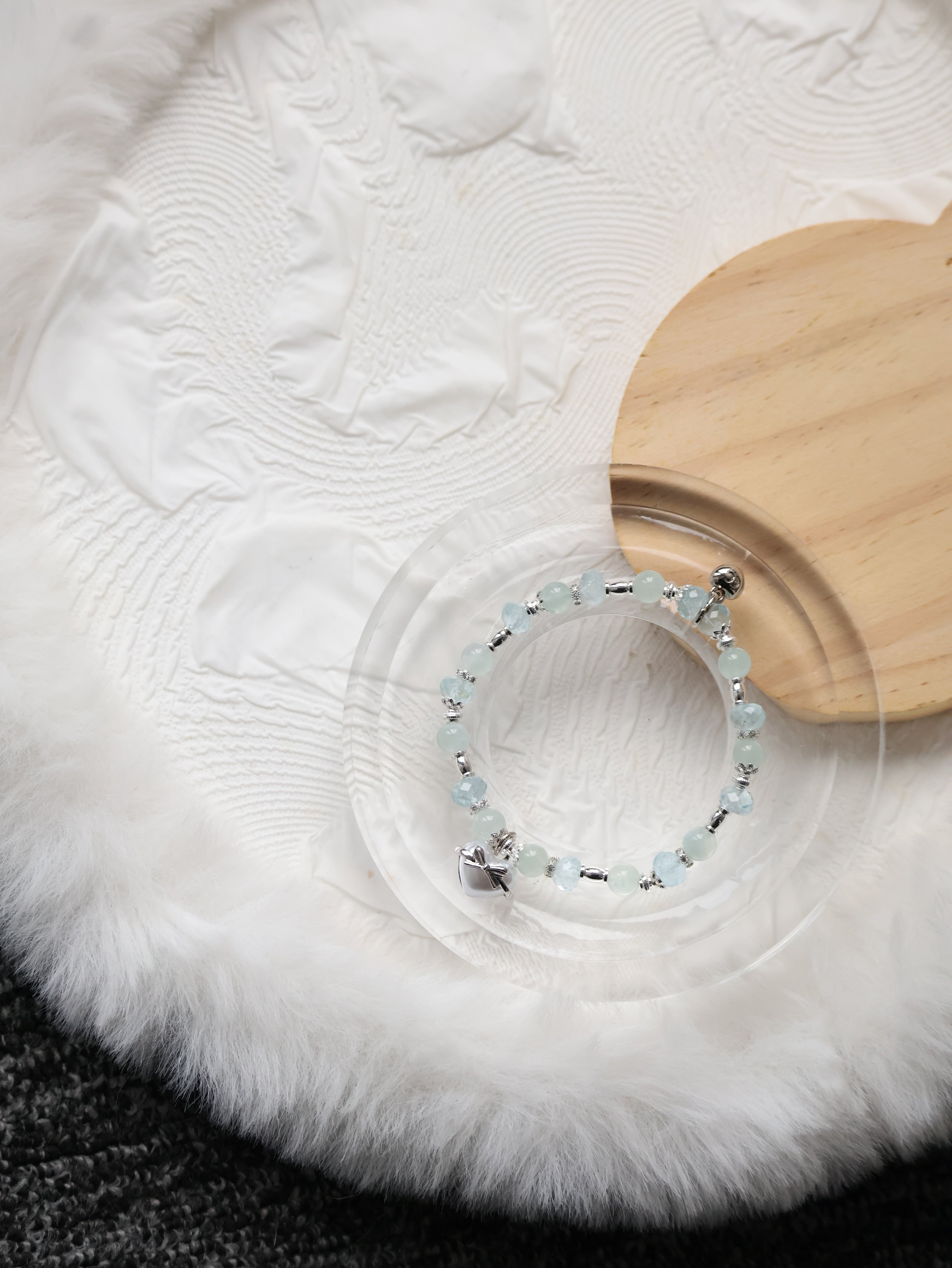 Blue Topaz & Aquamarine Crystal Bracelet with Heart Charm ¡ª Airi | 6mm (Elastic)