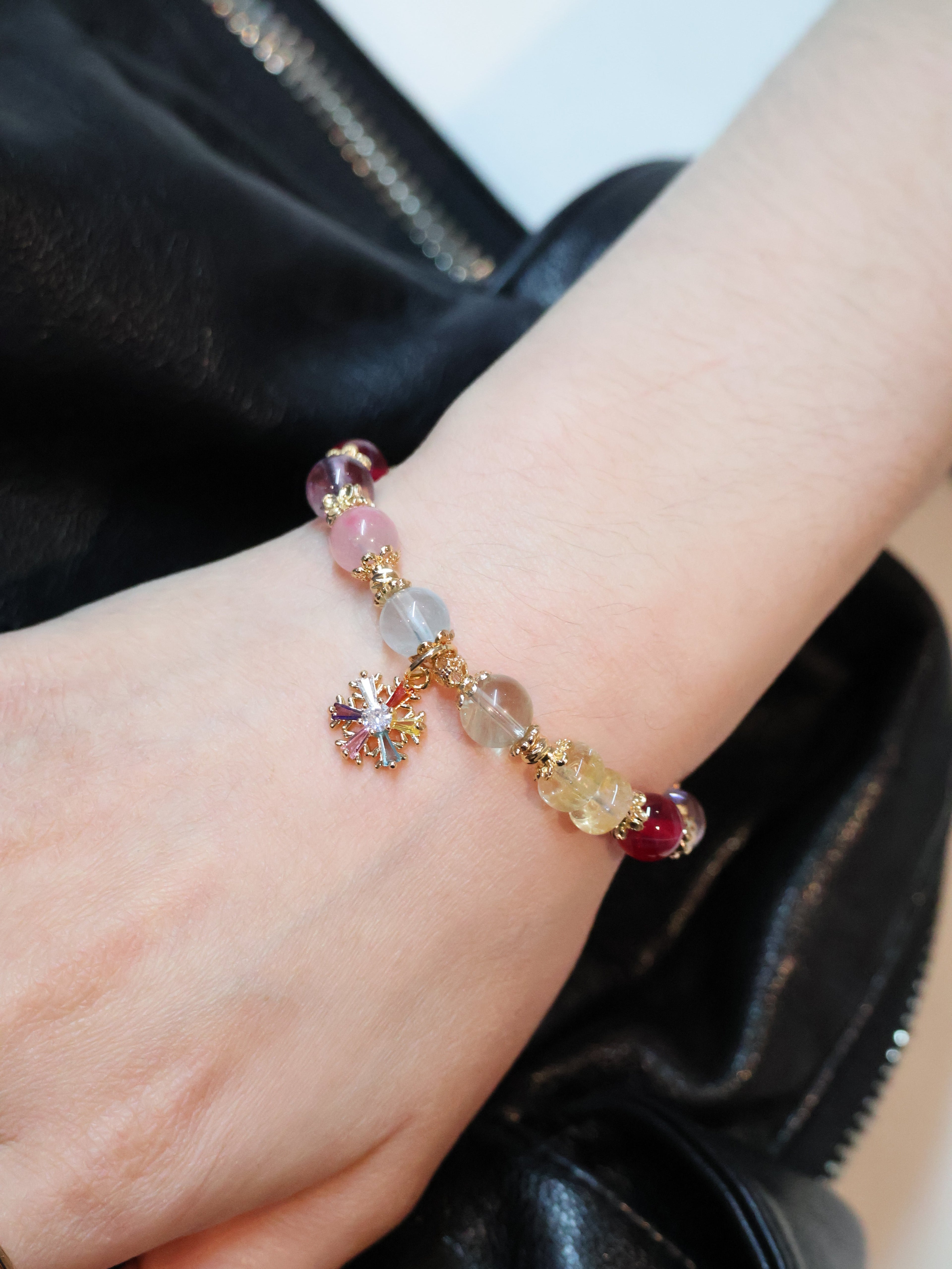 Prasiolite, Amethyst, Blue Topaz, Sakura Rhodonite, Red Star Ruby & Citrine Rondelles Multigem Crystal Bracelet ¡ª Prismette Duobao | Multi-Coloured Snowflake (Elastic)