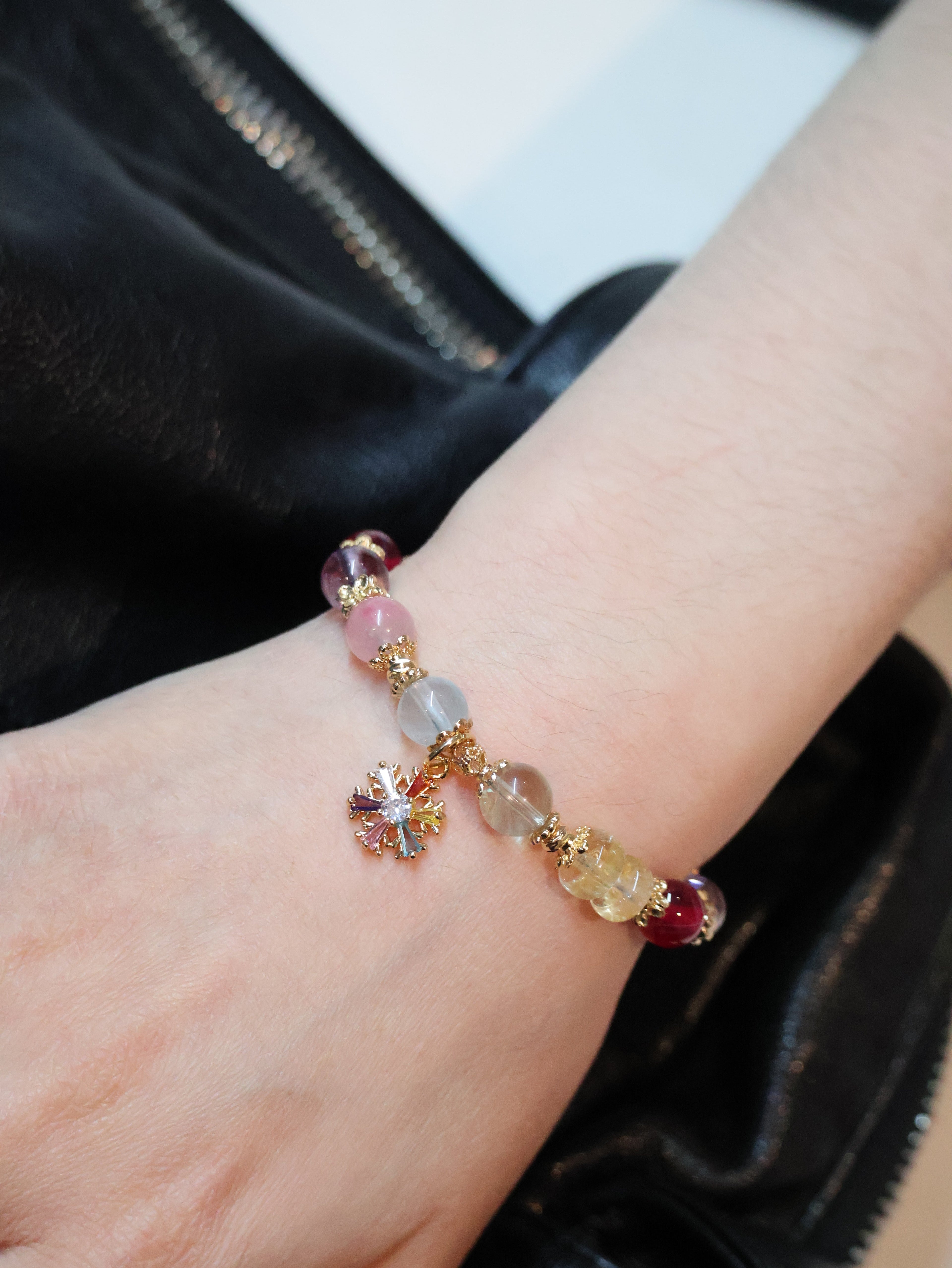Prasiolite, Amethyst, Blue Topaz, Sakura Rhodonite, Red Star Ruby & Citrine Rondelles Multigem Crystal Bracelet ¡ª Prismette Duobao | Multi-Coloured Snowflake (Elastic)