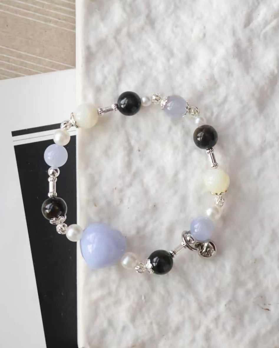 *Luna&Lithoss* 8mm Blue Lace Agate with Heart Carving, White Conch , Hypersthene