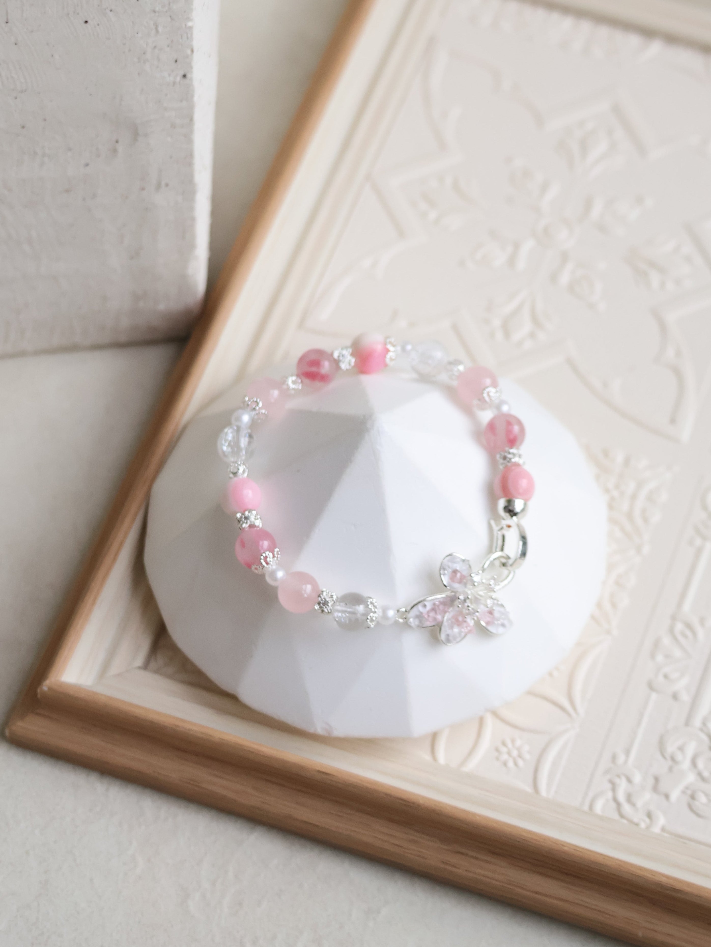 Crackled Clear Quartz, Rose Quartz, Rhodonite & Queen Conch ¡ª Plumeria Pink | 8mm (Elastic / OT Clasp)