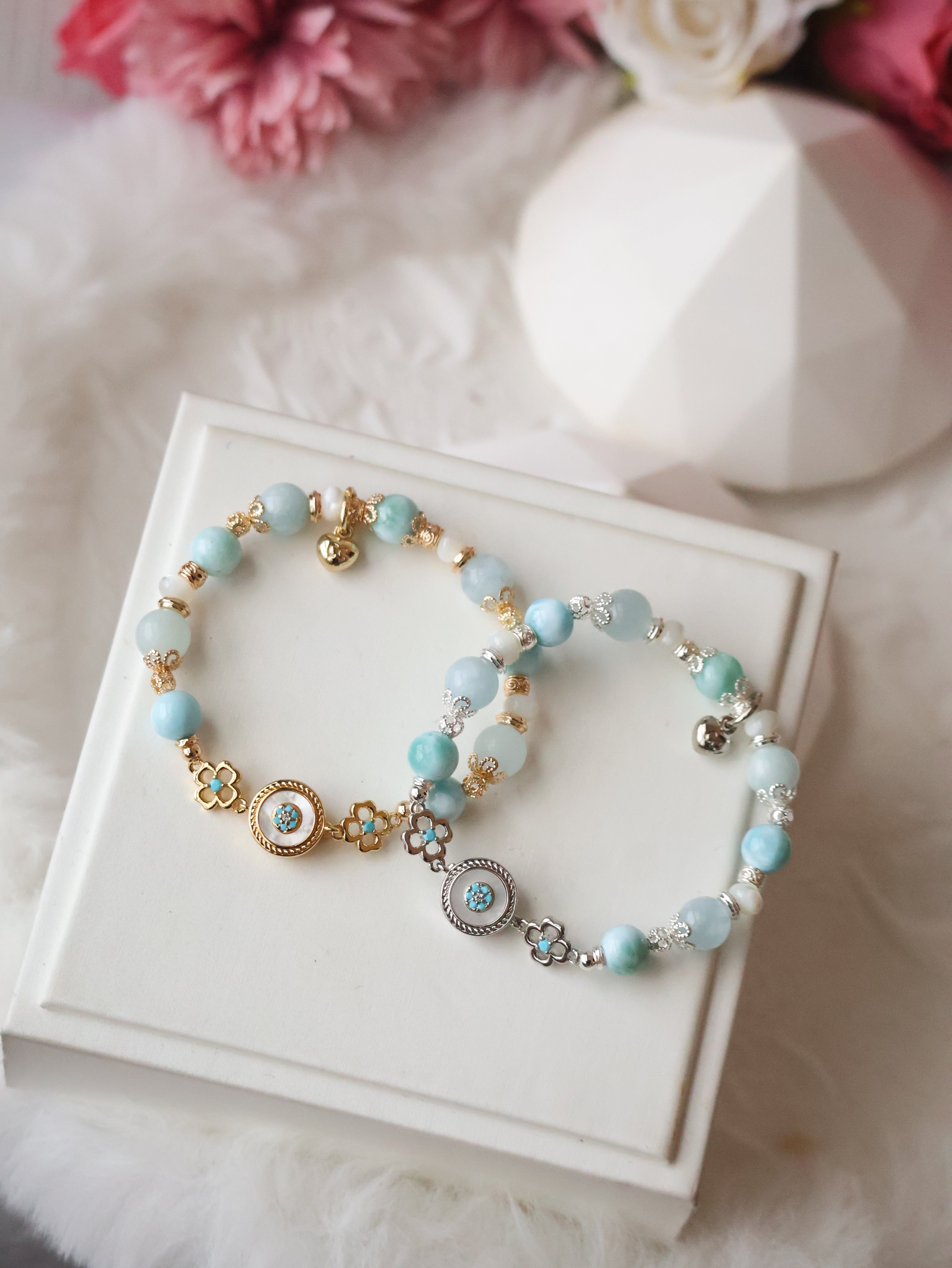 *Luna&Lithoss* Grand Blue 8mm - Larimar, White Conch, Aquamarine (Elastic)