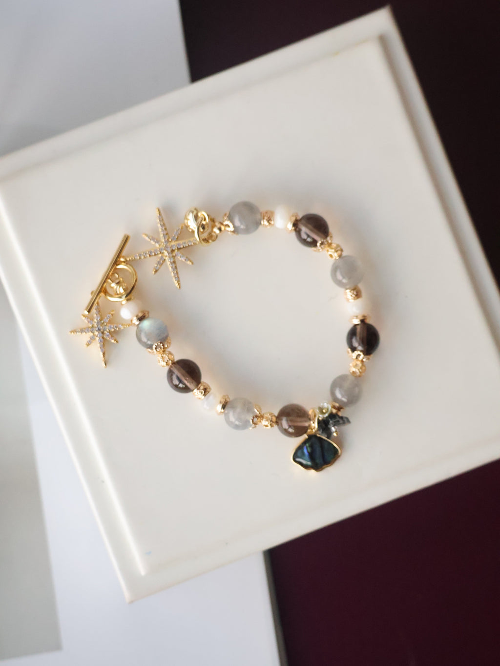 *Luna&Lithoss* Ursula - 8mm OT Clasp with Blue Seashell Charm: Labradorite, Smoky Quartz & White Conch(Elastic) Gold