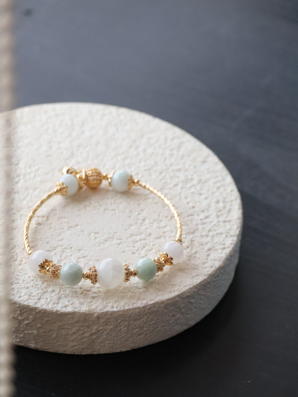 Green Jadeite & White Phantom Quartz Crystal Bracelet Bangle ¡ª Orianna Bangles Series | 8mm (Elastic)