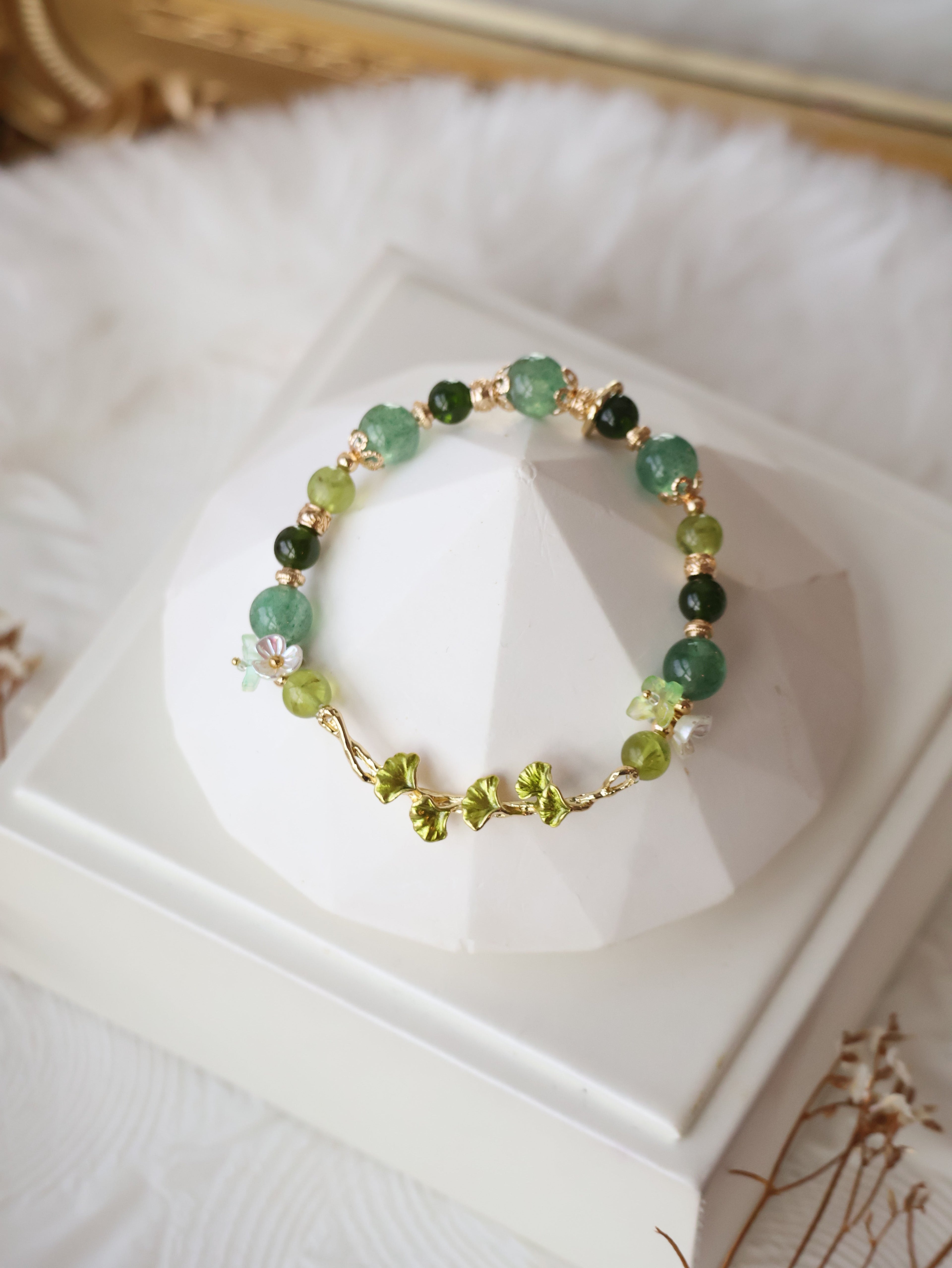 Green Strawberry Quartz, Peridot & Diopside ¡ª Midorin | 8mm (Elastic)