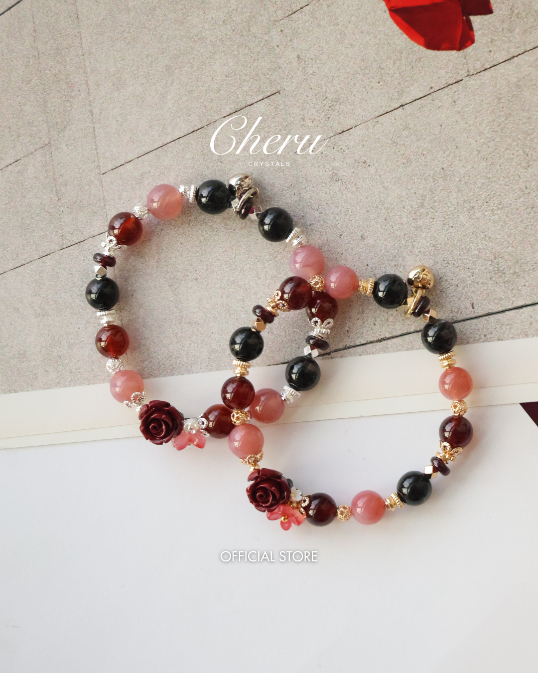 Yan Yuan Agate, Hypersthene & Garnet with Cinnabar Rose Carving ¡ª Rewine | 8mm (Elastic)