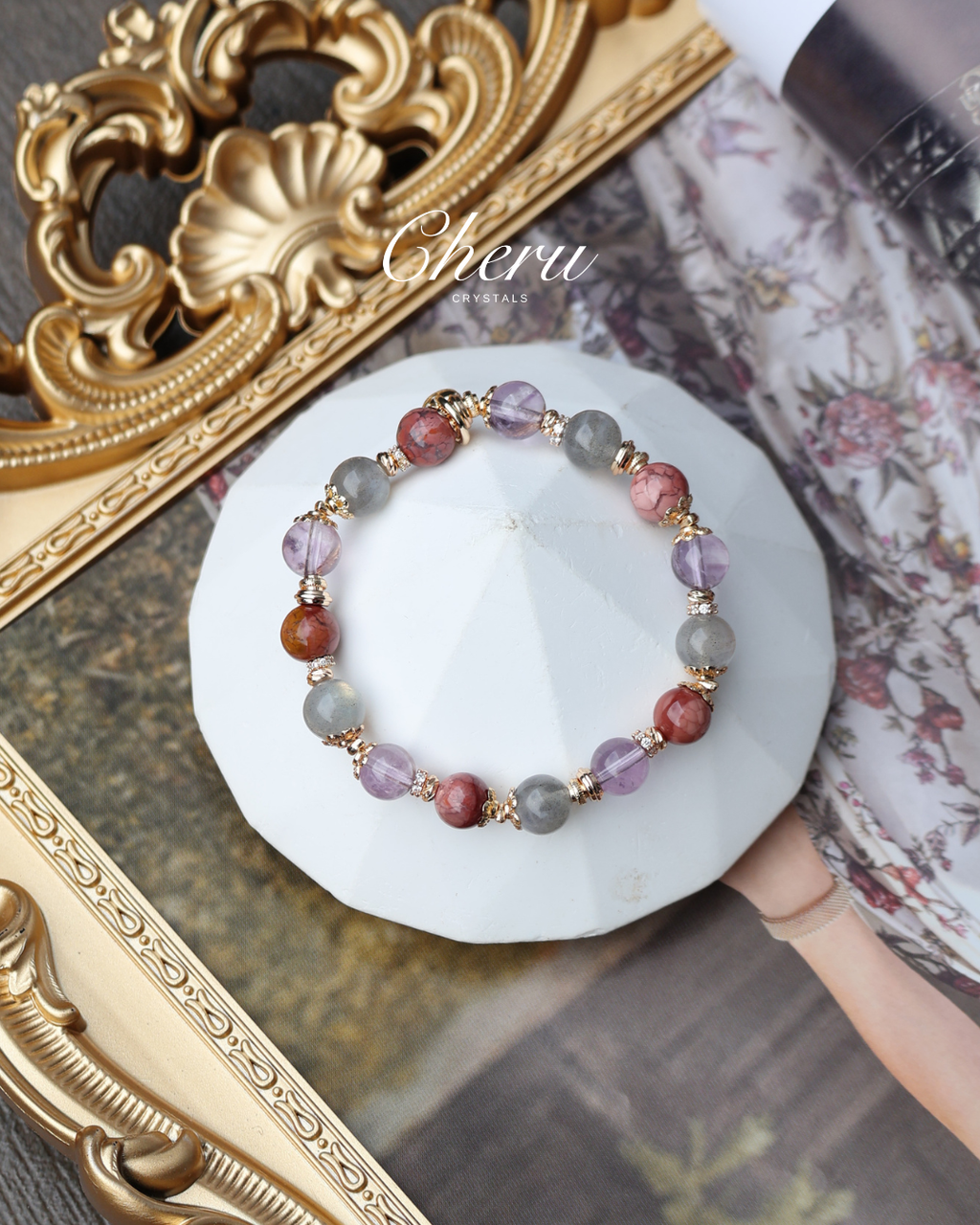 Alashan Agate, Labradorite, Amethyst Crystal Bracelet ¡ª Taurus Horoscope Series | 8mm (Elastic)